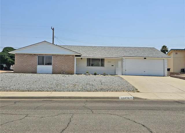 Property at 28218 W Worcester Rd, Menifee, CA 92586, 2 beds, 2 baths