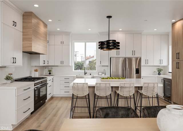 Property at 201 S Juanita Ave, Redondo Beach, CA 90277, 4 beds, 4 baths