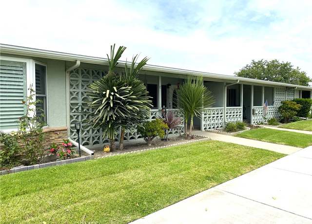 Property at 1361 Weeburn Rd., M4-73E, Seal Beach, CA 90740, 1 bed, 1 bath