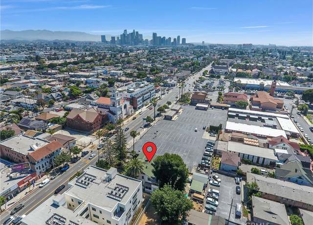 Property at 1470 W Adams Blvd, Los Angeles, CA 90007, 6 beds, 4 baths
