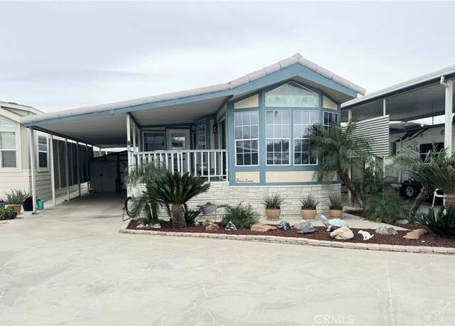 Property at 1295 S Cawston Ave #323, Hemet, CA 92545, 1 bed, 1 bath