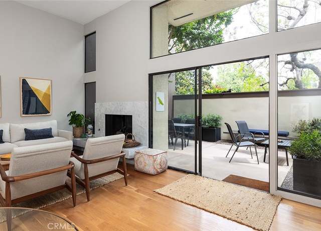Property at 1 S Orange Grove Blvd #2, Pasadena, CA 91105, 2 beds, 2.5 baths