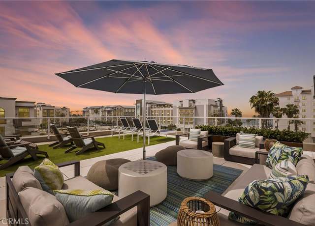 Property at 355 N Cleveland St #211, Oceanside, CA 92054, 2 beds, 2 baths