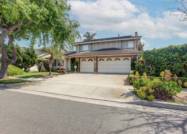 Property at 5262 Glenroy Dr, Huntington Beach, CA 92649, 4 beds, 2.5 baths
