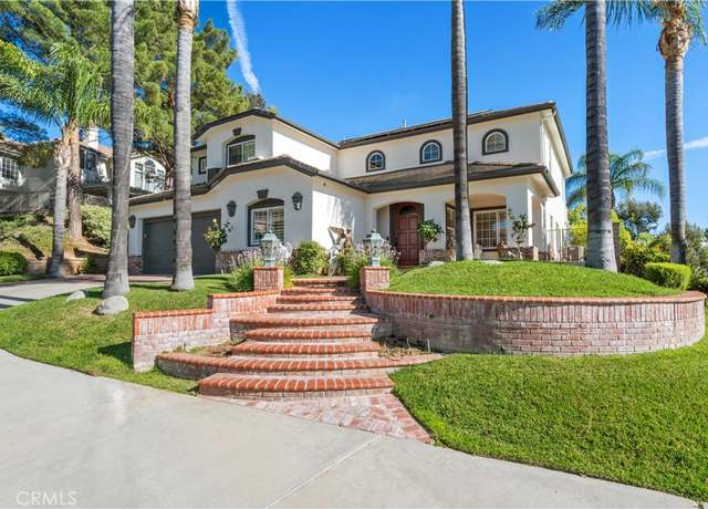Property at 27371 Blueridge Dr, Valencia, CA 91354, 6 beds, 4 baths
