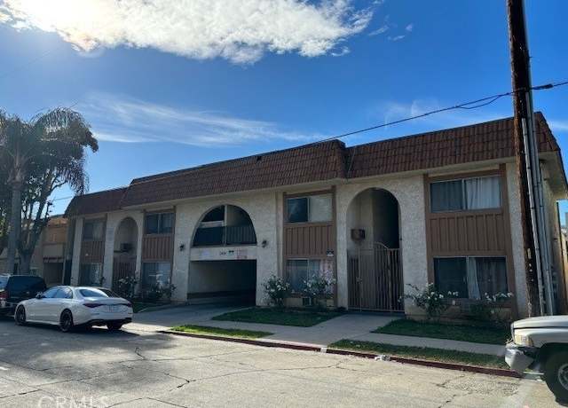 Property at 1416 N Spurgeon St, Santa Ana, CA 92701, 4 beds, 20 baths