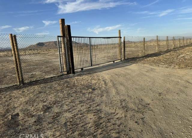 Property at 0 Sue Ave, Rosamond, CA 93560