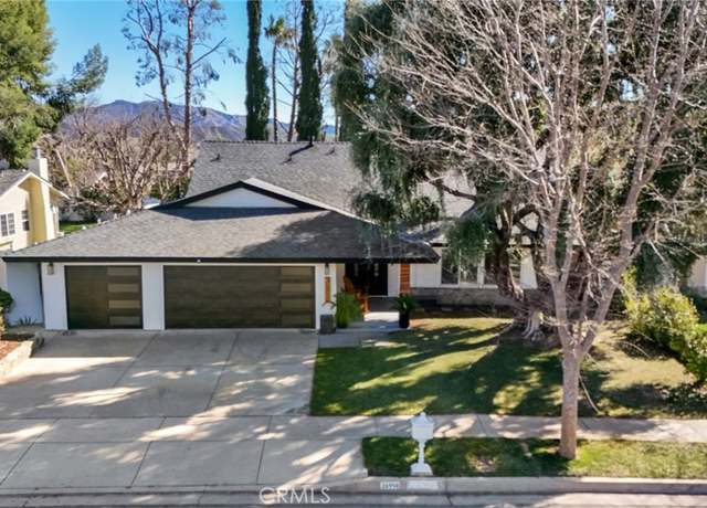 Property at 26950 Helmond Dr, Calabasas, CA 91301, 4 beds, 3 baths