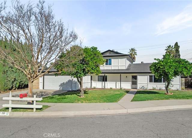 Property at 725 Robinhood Ln, Redlands, CA 92373, 4 beds, 2.5 baths