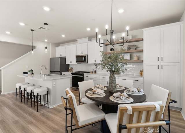 Property at 1142 Brush Crk, Rancho Mission Viejo, CA 92694, 3 beds, 2.5 baths
