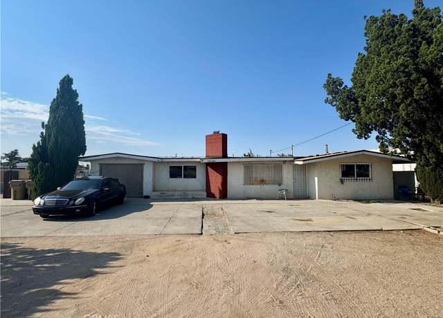 Property at 14602 Main St, Hesperia, CA 92345, 2 beds, 1 bath