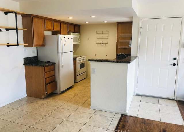 Property at 1311 Massachusetts Ave #203, Riverside, CA 92507, 2 beds, 1 bath