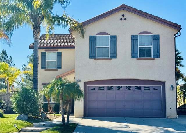 Property at 28238 Alton Way, Castaic, CA 91384, 4 beds, 2.5 baths