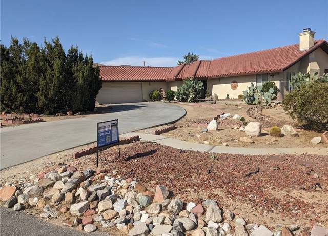 Property at 8802 Rubidoux Ave, Yucca Valley, CA 92284, 3 beds, 2 baths