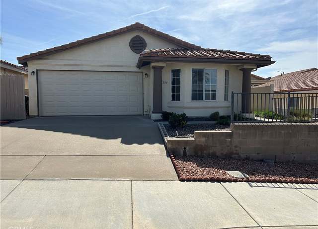 Property at 27593 Camino Vacuna, Menifee, CA 92585, 2 beds, 2 baths