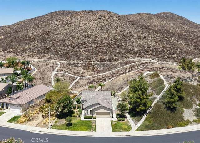 Property at 27946 Panorama Hills Dr, Menifee, CA 92584, 2 beds, 2 baths