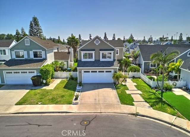 Property at 21091 Redwood Ln, Mission Viejo, CA 92691, 3 beds, 2.5 baths