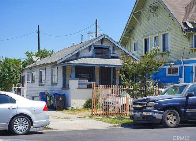 Property at 117 W 45th St, Los Angeles, CA 90037, 2 beds, 1 bath