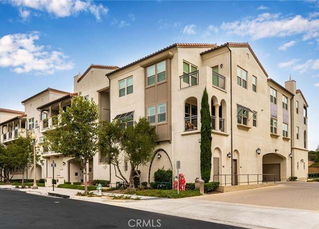 Property at 220 Buena Vida Dr #301, Brea, CA 92823, 3 beds, 2 baths