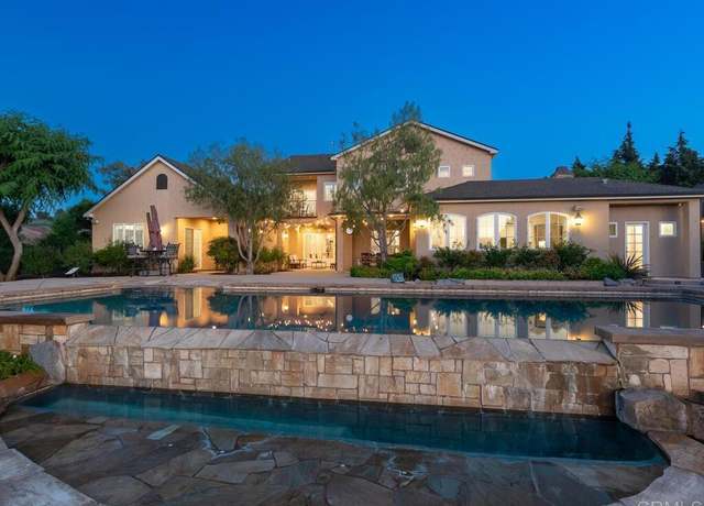 Property at 32110 Dos Ninas, Bonsall, CA 92003, 5 beds, 5 baths