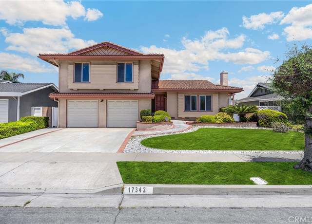 Property at 17342 Almelo Ln, Huntington Beach, CA 92649, 4 beds, 2.5 baths