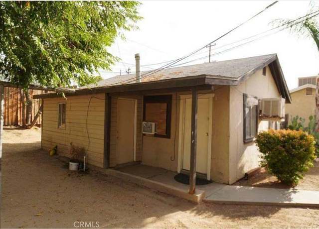 Property at 3815 Mitchell Ave, Bakersfield, CA 93306, 7 beds, 3 baths