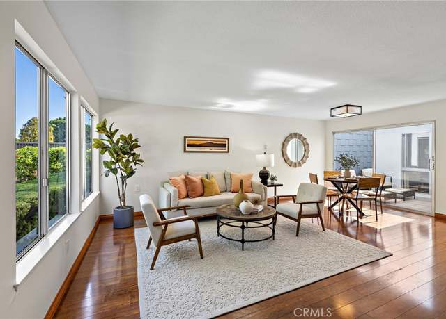 Property at 2133 Via Puerta Unit A, Laguna Woods, CA 92637, 2 beds, 1 bath