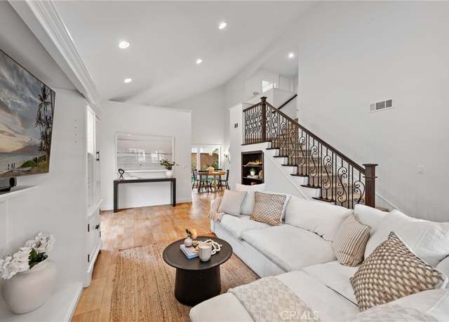 Property at 8 Via Bellorita, Rancho Santa Margarita, CA 92688, 3 beds, 3 baths