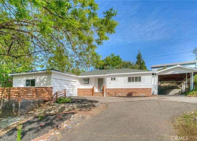 Property at 12 Linda Loma Dr, Oroville, CA 95966, 3 beds, 2 baths