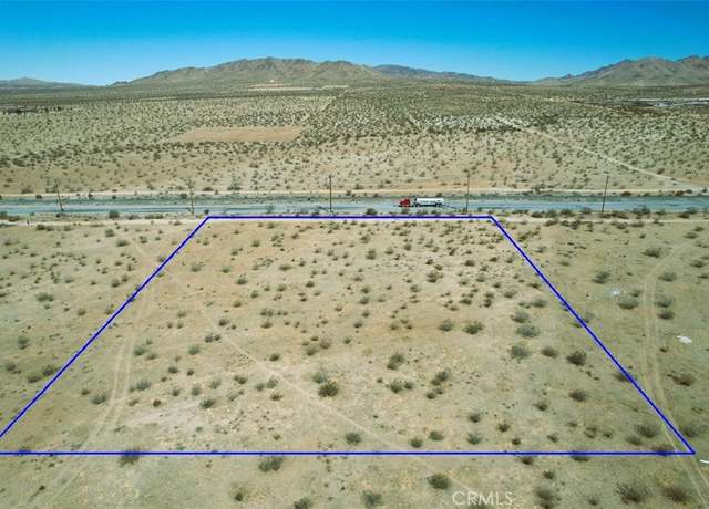 Property at 4 Quarry Rd, Apple Valley, CA 92307
