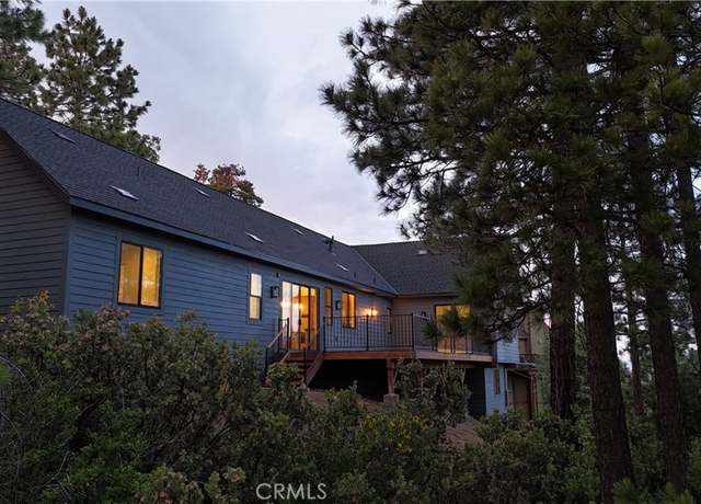 Property at 22603 Windward Rd, Lake Arrowhead, CA 92352, 3 beds, 2.5 baths