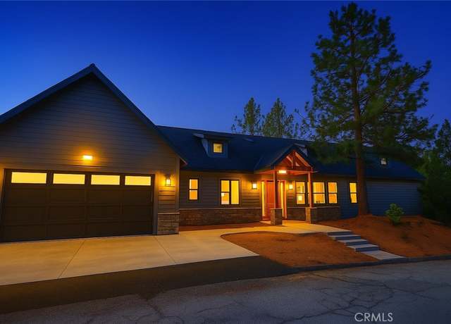 Property at 22603 Windward Rd, Lake Arrowhead, CA 92352, 3 beds, 2.5 baths