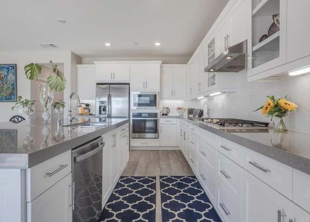 Property at 2964 Hayloft Pl, Escondido, CA 92029, 4 beds, 3 baths