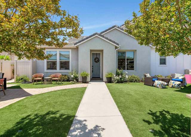 Property at 2051 Julie Dawn Pl, Escondido, CA 92026, 4 beds, 3 baths
