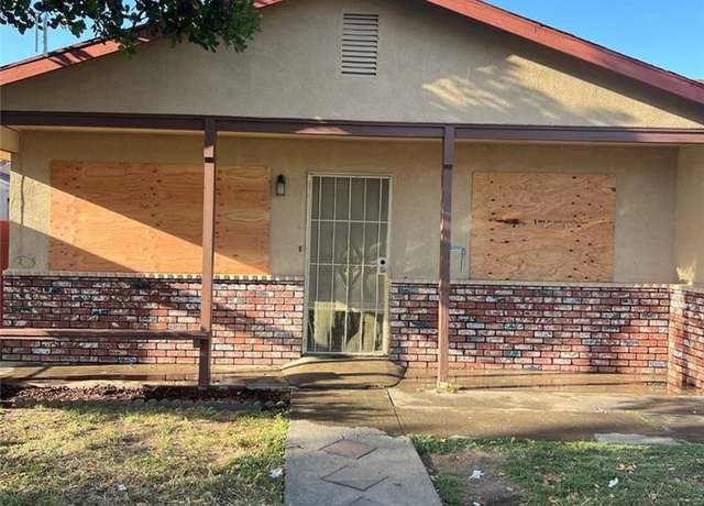 Property at 1311 W 1st St, Merced, CA 95341, 4 beds, 2 baths