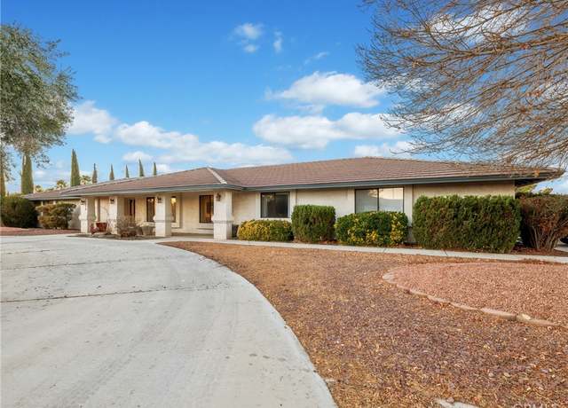 Property at 20276 Waco Rd, Apple Valley, CA 92308, 4 beds, 3 baths