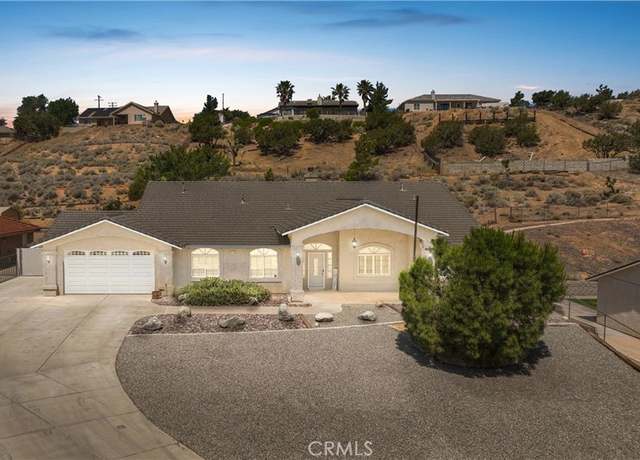 Property at 6786 Middleton Ave, Hesperia, CA 92345, 4 beds, 2.5 baths