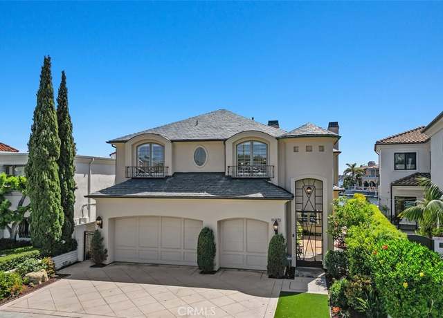 Property at 16975 Edgewater Ln, Huntington Beach, CA 92649, 4 beds, 4.5 baths