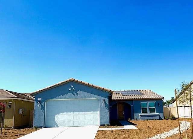 Property at 3003 Desiree Dr, San Jacinto, CA 92582, 3 beds, 2 baths