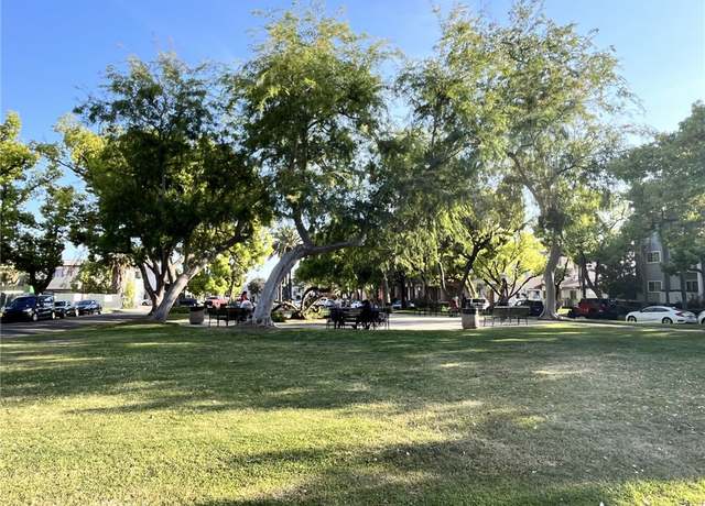 Property at 444 Piedmont Ave #220, Glendale, CA 91206, 2 beds, 2 baths