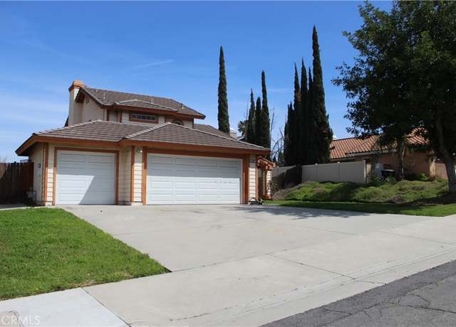 Property at 3539 Castaic St, Riverside, CA 92501, 4 beds, 3 baths