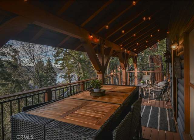 Property at 526 Dover Ct, Lake Arrowhead, CA 92352, 4 beds, 2.5 baths