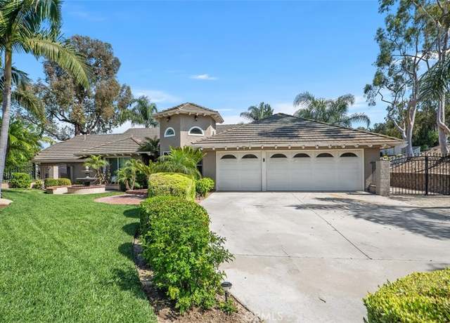 Property at 5590 Calle Vista Linda, Yorba Linda, CA 92887, 4 beds, 3.5 baths