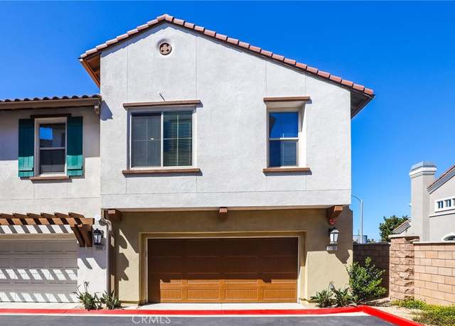 Property at 19091 Azul Ln, Huntington Beach, CA 92648, 4 beds, 2.5 baths