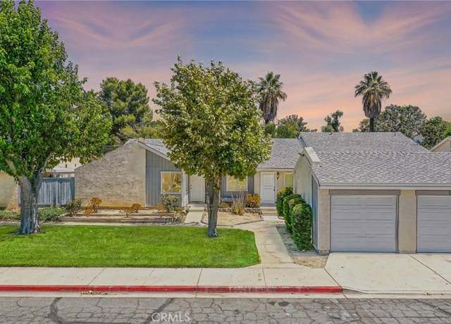 Property at 25926 Baylor Way, Hemet, CA 92544, 2 beds, 2 baths