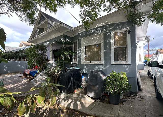 Property at 4210 Woodlawn Ave, Los Angeles, CA 90011, 11 beds, 6 baths