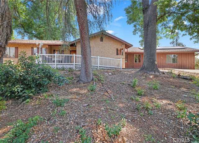 Property at 120 Franklin Ave, Redlands, CA 92373, 4 beds, 3 baths