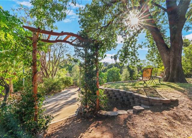 Property at 120 Franklin Ave, Redlands, CA 92373, 4 beds, 3 baths