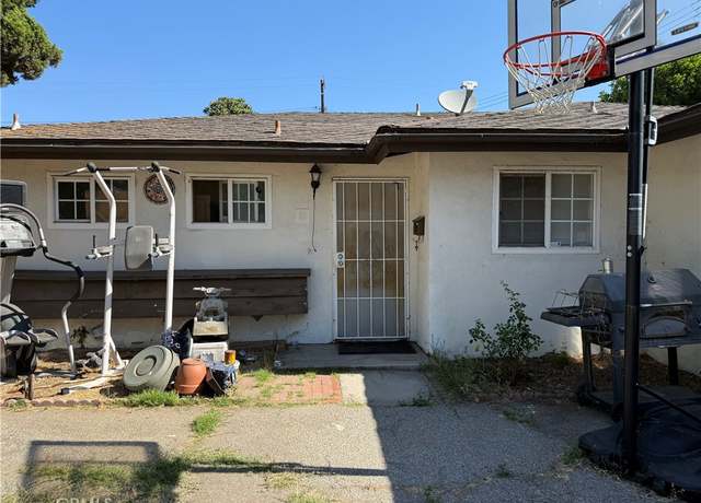Property at 18711 Knapp St, Northridge, CA 91324, 3 beds, 2 baths