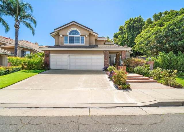 Property at 2811 N Roxbury St, Orange, CA 92867, 4 beds, 3 baths